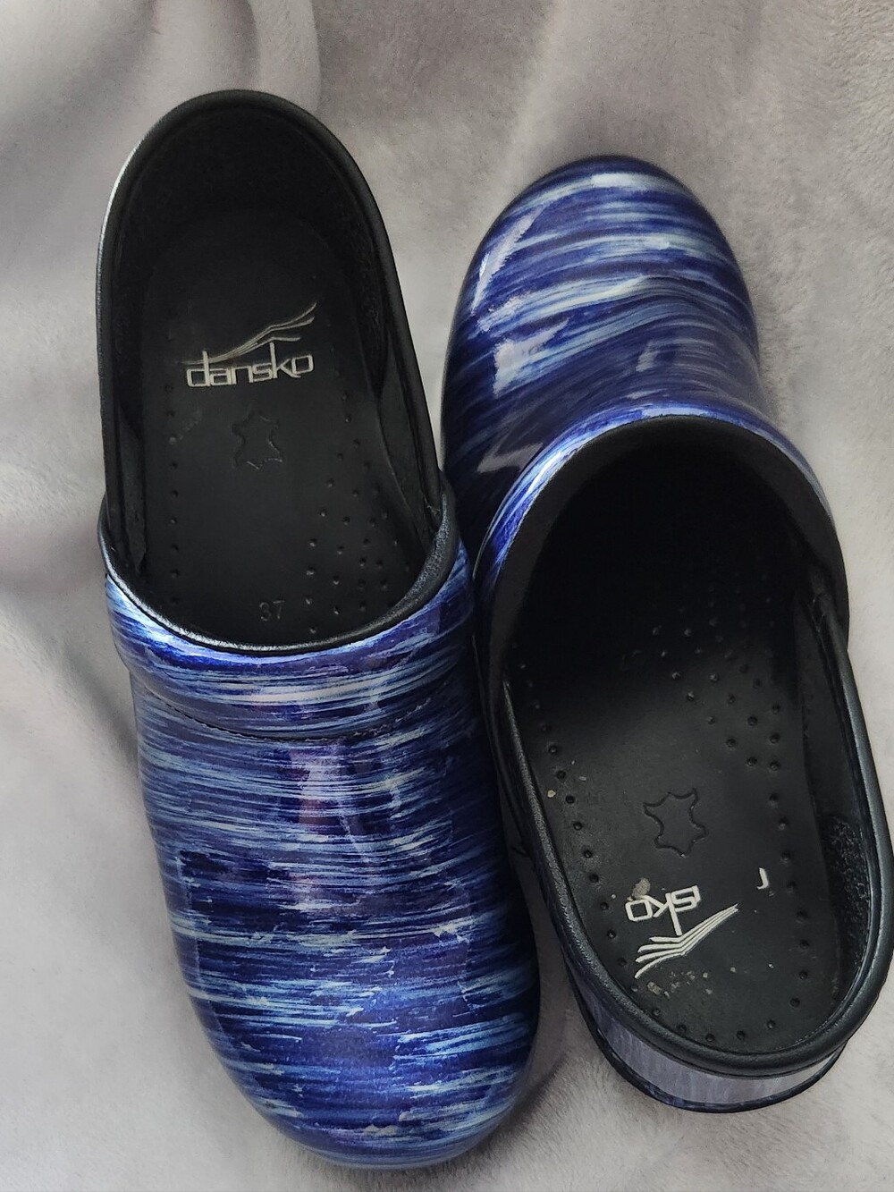 Dansko Women's Blue Brushstroke Clogs